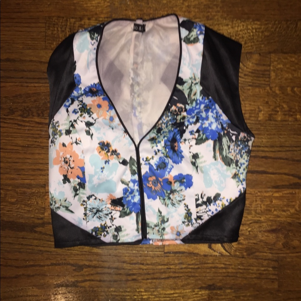 Floral croptop